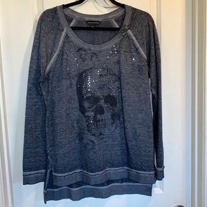 Rock & Republic Large Skull High Low Hem Long Sleeve Vintage Black Worn Once